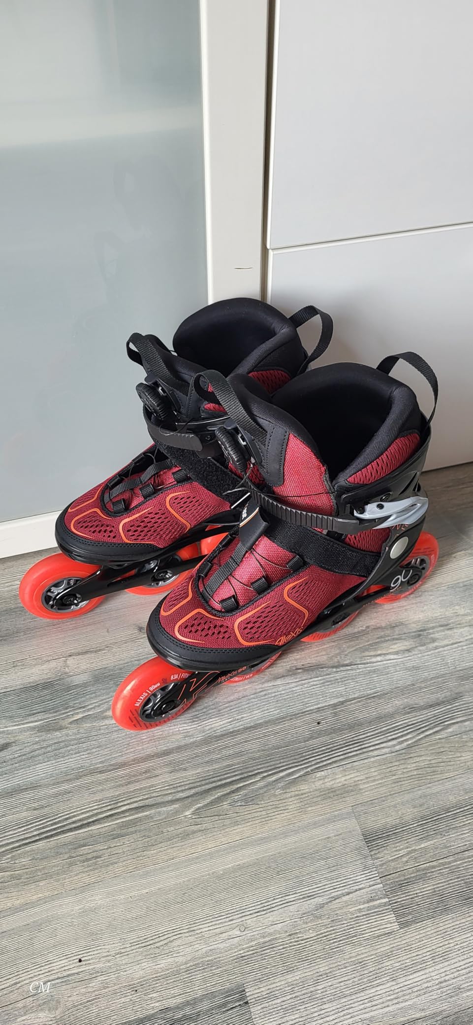 Gute Skates, etwas hart am Anfang